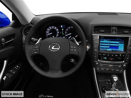 Lexus IS 250C 2010 photo 2