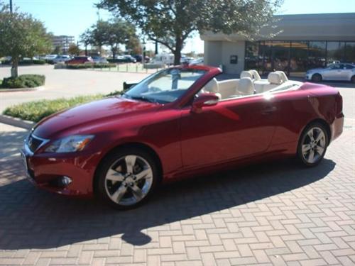 Lexus IS 250C 2010 photo 1