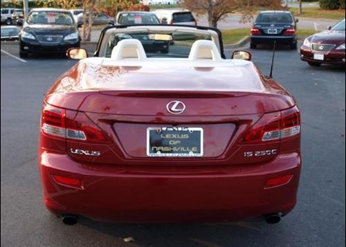 Lexus IS 250C 2010 photo 3