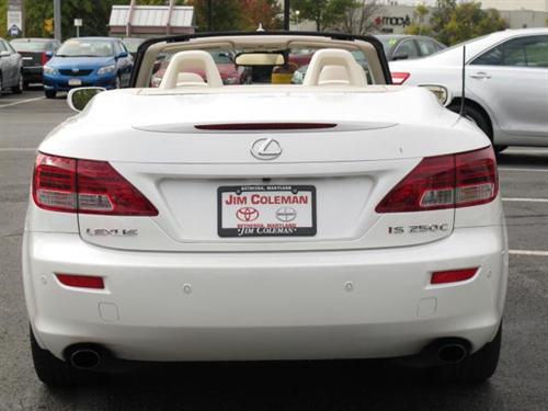 Lexus IS 250C 2010 photo 4