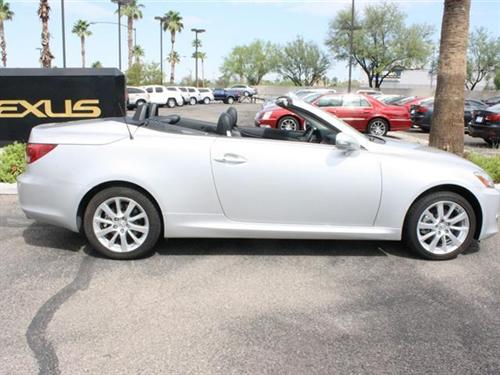 Lexus IS 250C 2010 photo 2