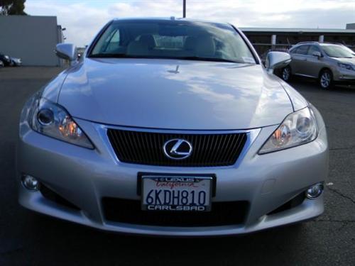 Lexus IS 250C 2010 photo 1