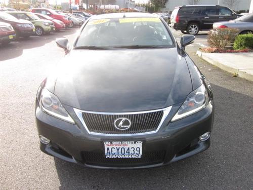 Lexus IS 250C 2011 photo 1