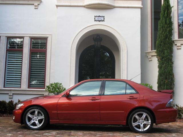 Lexus IS 300 2001 photo 4