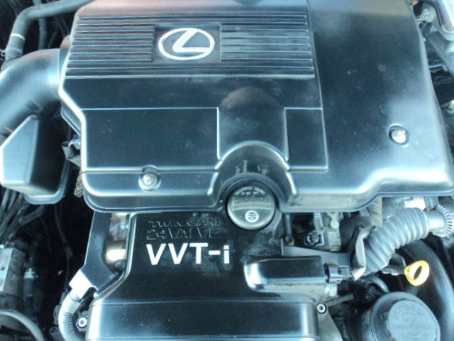 Lexus IS 300 2001 photo 13