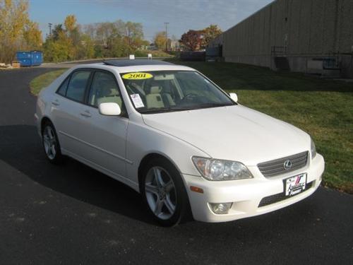 Lexus IS 300 2001 photo 3