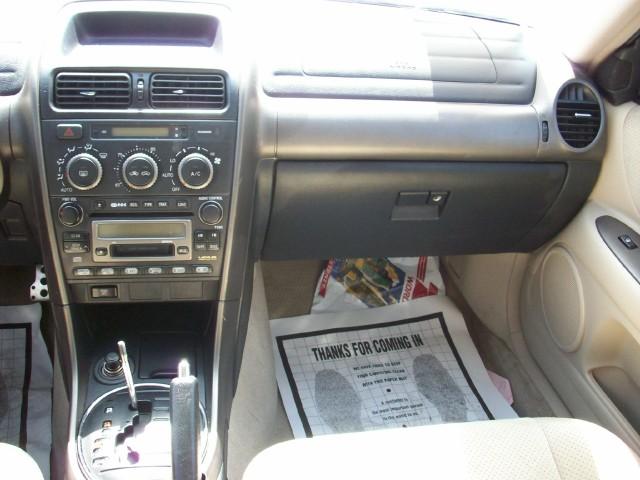 Lexus IS 300 2001 photo 5