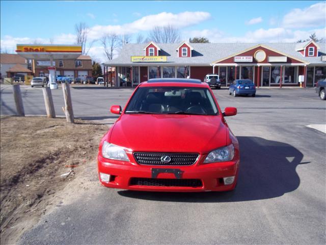 Lexus IS 300 Base Sedan