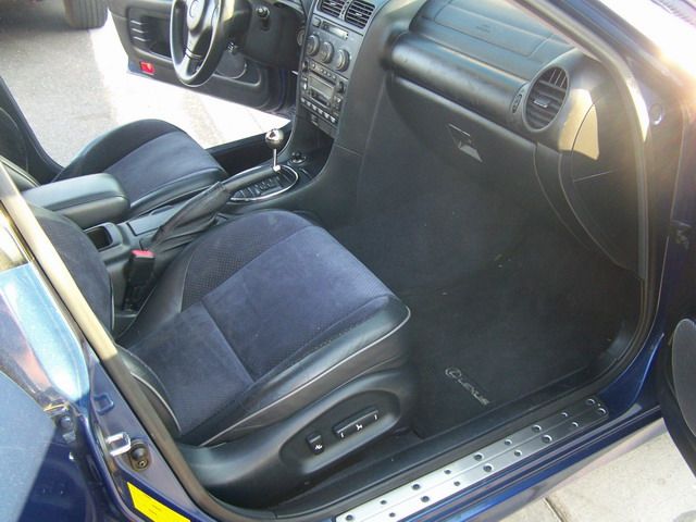 Lexus IS 300 2002 photo 1