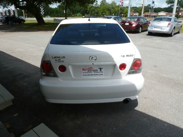 Lexus IS 300 2002 photo 17