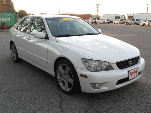 Lexus IS 300 Unknown Sedan