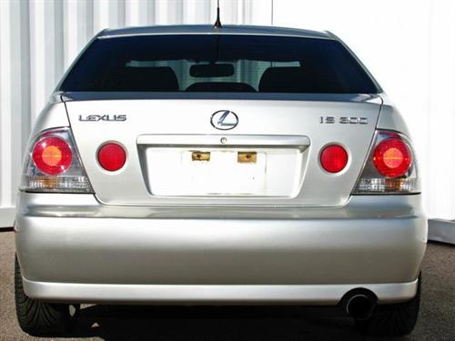 Lexus IS 300 2003 photo 4