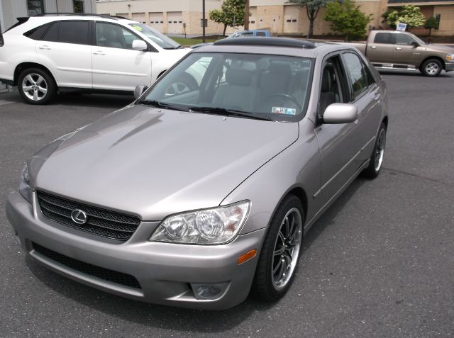 Lexus IS 300 2003 photo 10