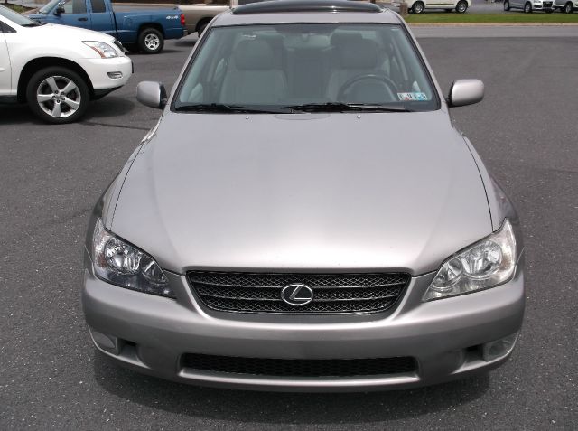 Lexus IS 300 2003 photo 9