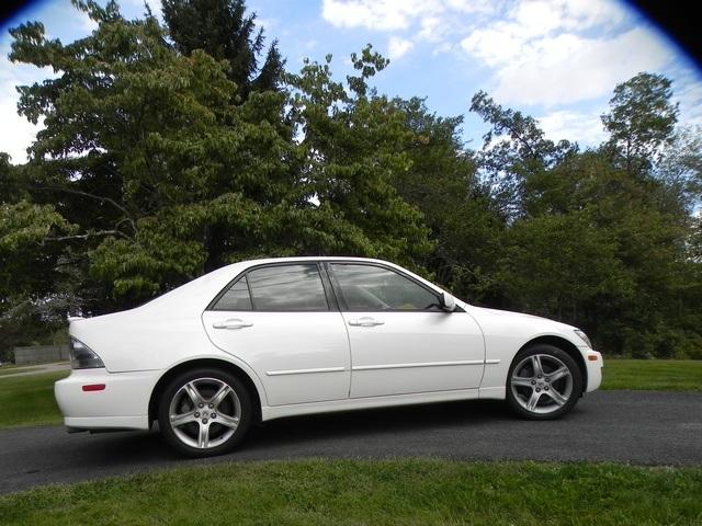 Lexus IS 300 2 Sedan