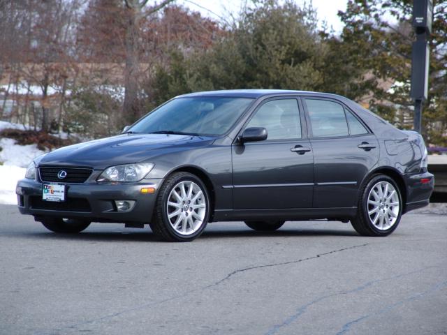 Lexus IS 300 Double Cab FOUR Wheel Driveextra Clean 4x4 T Sedan