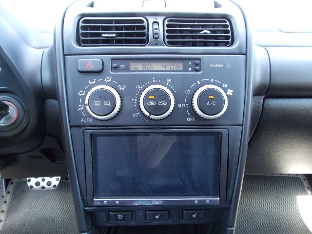 Lexus IS 300 2005 photo 22