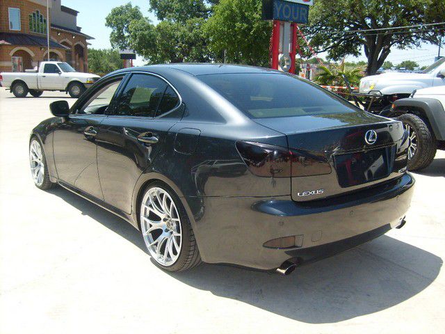 Lexus IS 350 2006 photo 3