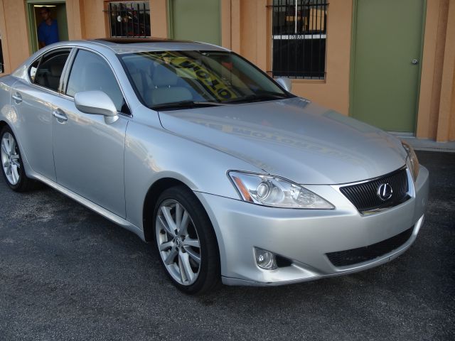 Lexus IS 350 2006 photo 4