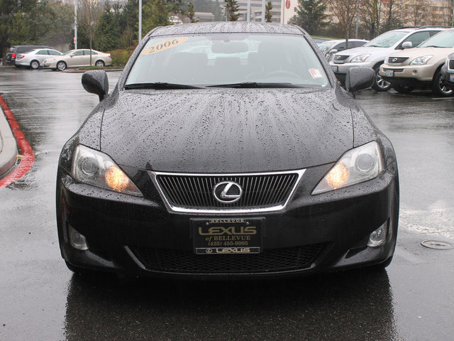 Lexus IS 350 2006 photo 4