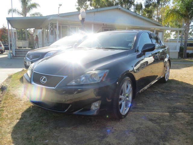 Lexus IS 350 2006 photo 2