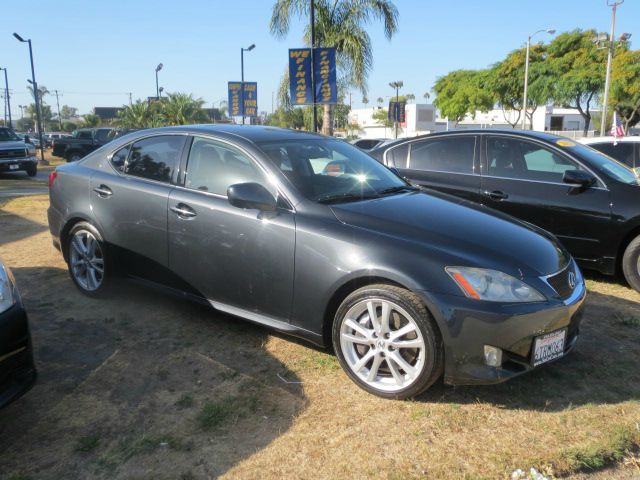 Lexus IS 350 2006 photo 3