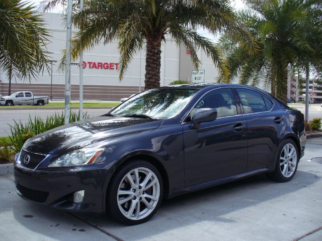 Lexus IS 350 2007 photo 20