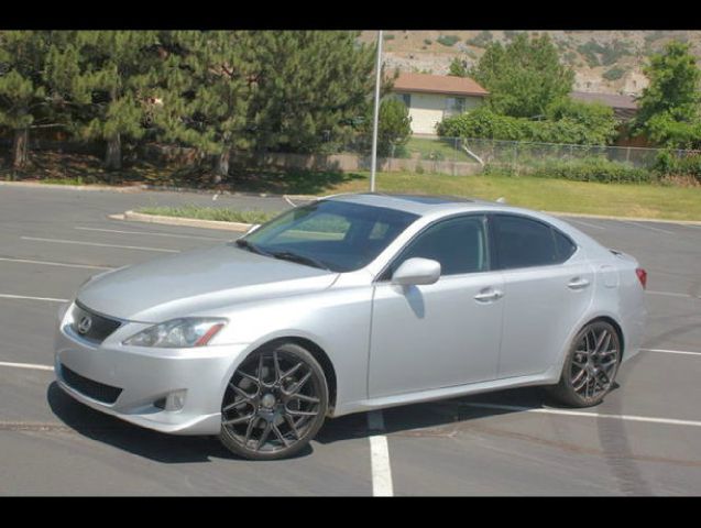 Lexus IS 350 2007 photo 2