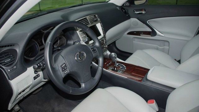 Lexus IS 350 2007 photo 4