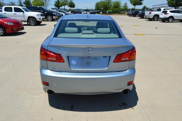 Lexus IS 350 2007 photo 17