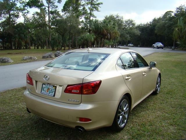 Lexus IS 350 2008 photo 4