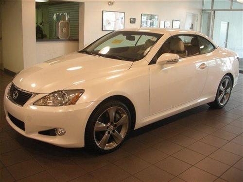 Lexus IS 350C 2010 photo 2