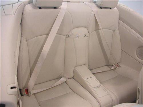 Lexus IS 350C 2010 photo 5