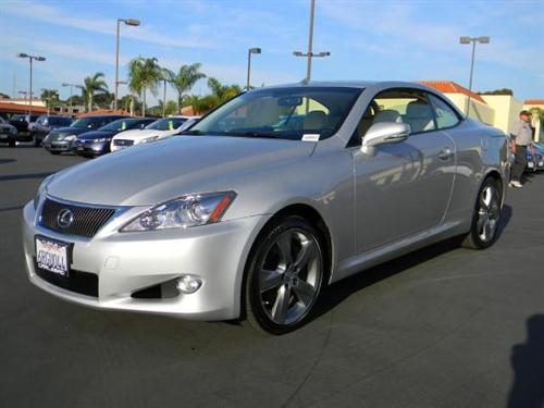 Lexus IS 350C 2010 photo 0