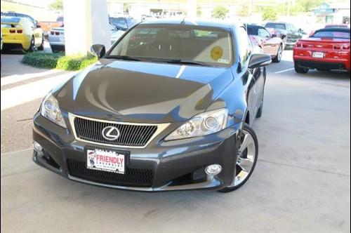 Lexus IS 350C 2010 photo 1