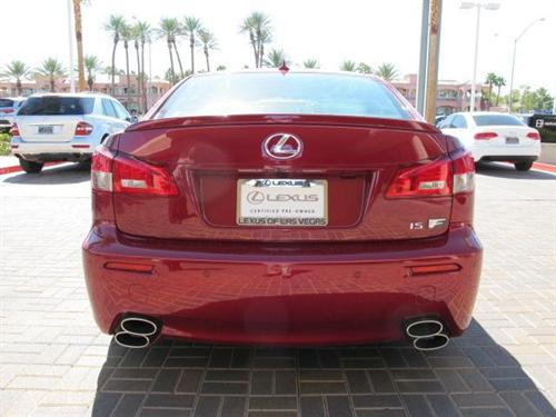 Lexus IS F 2011 photo 2