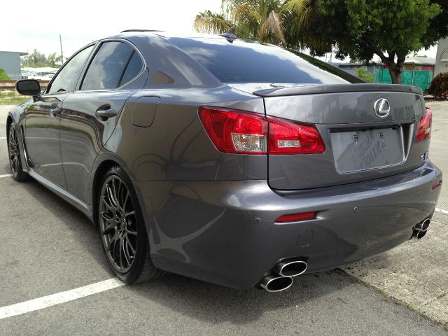 Lexus IS F 2012 photo 29