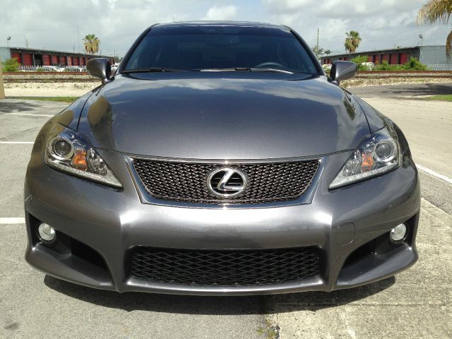 Lexus IS F 2012 photo 5