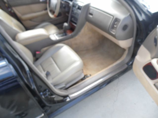 Lexus LS 400 1992 photo 4