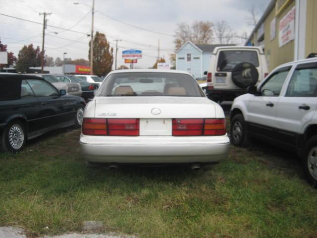 Lexus LS 400 1992 photo 1