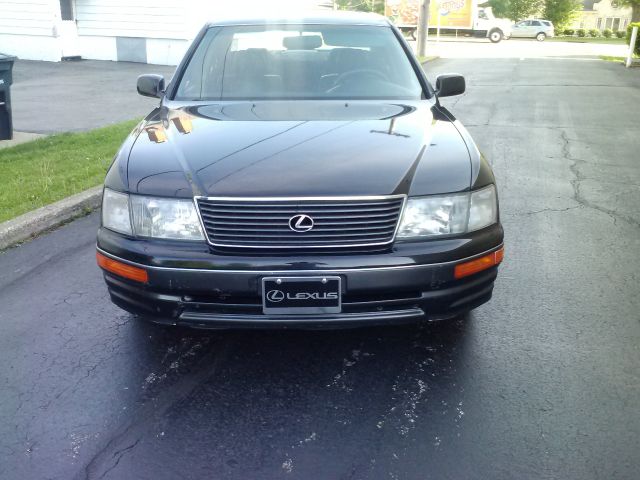 Lexus LS 400 1996 photo 1