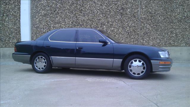 Lexus LS 400 LS 460 Sedan 4D Sedan