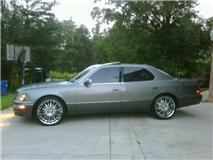 Lexus LS 400 1996 photo 2