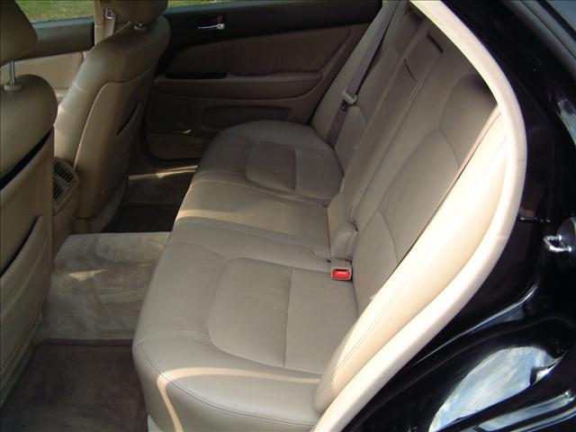 Lexus LS 400 1997 photo 4