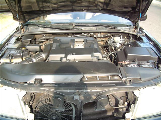 Lexus LS 400 1997 photo 5