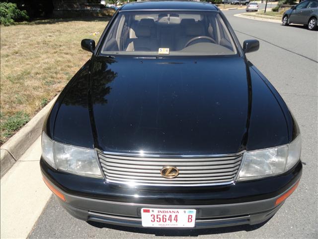 Lexus LS 400 1997 photo 1