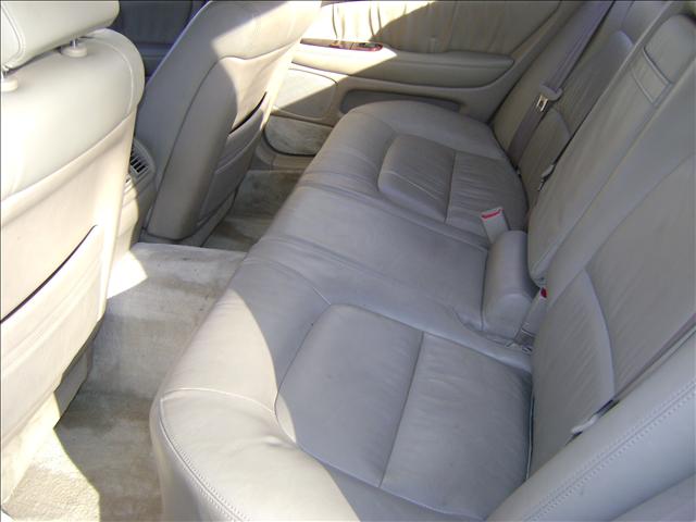 Lexus LS 400 1997 photo 5