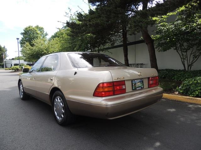 Lexus LS 400 1997 photo 1