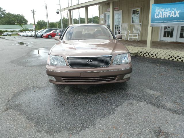 Lexus LS 400 1998 photo 4