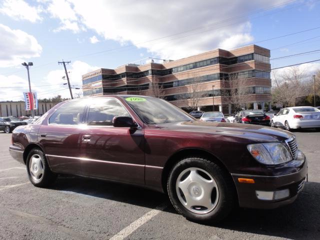 Lexus LS 400 1998 photo 2